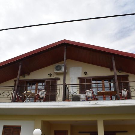 Kallilkratia Holiday Flat 2 Nea Kallikrateia Екстер'єр фото