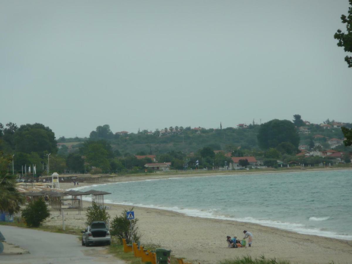Kallilkratia Holiday Flat 2 Nea Kallikrateia Екстер'єр фото
